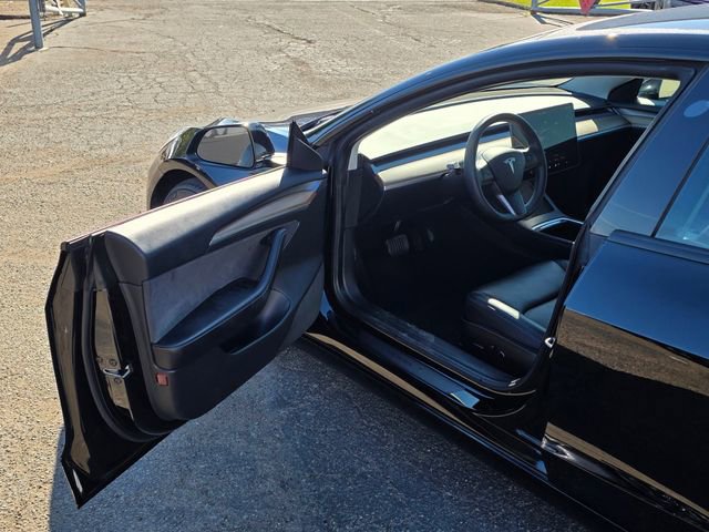 Used 2022 Tesla Model 3 Long Range AWD/4WD image 35