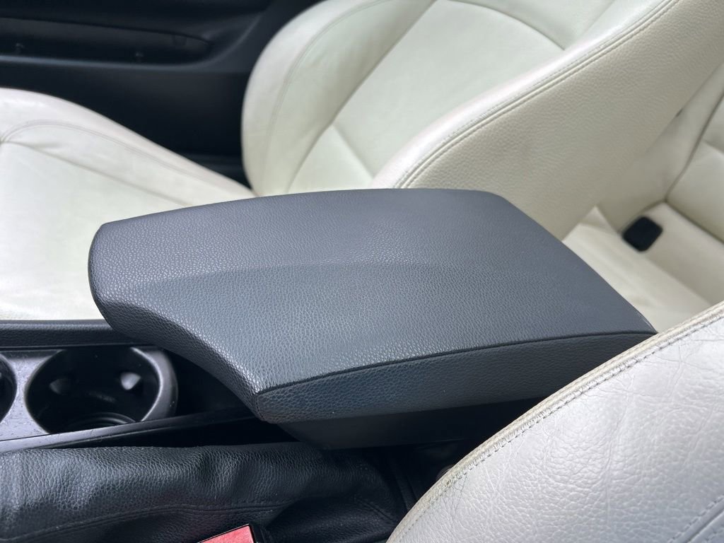 Used 2011 BMW 128i Coupe w/ Premium Pkg RWD image 31