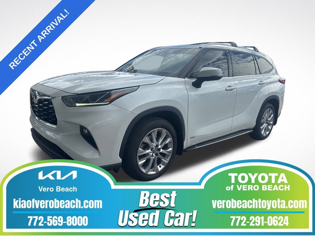 Used 2023 Toyota Highlander Limited
