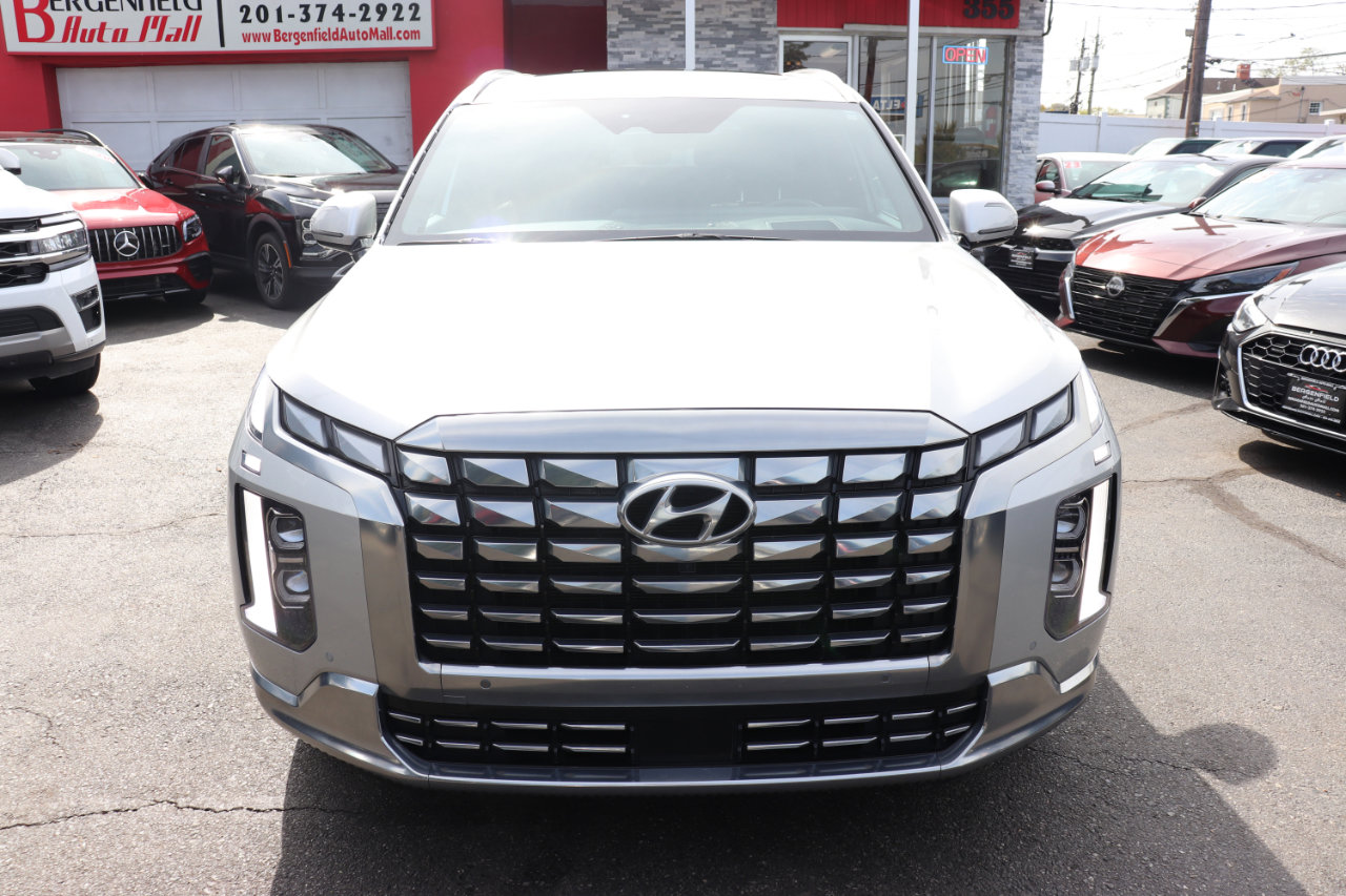Used 2024 Hyundai Palisade Calligraphy image 8