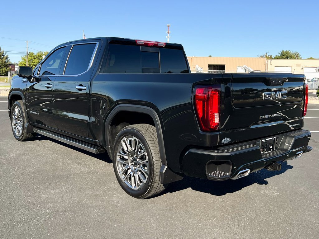 Used 2025 GMC Sierra 1500 Denali Ultimate image 15