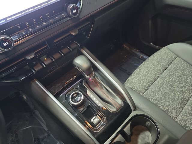 Used 2023 Chevrolet Colorado Z71 w/ Z71 Convenience Package 2 image 28