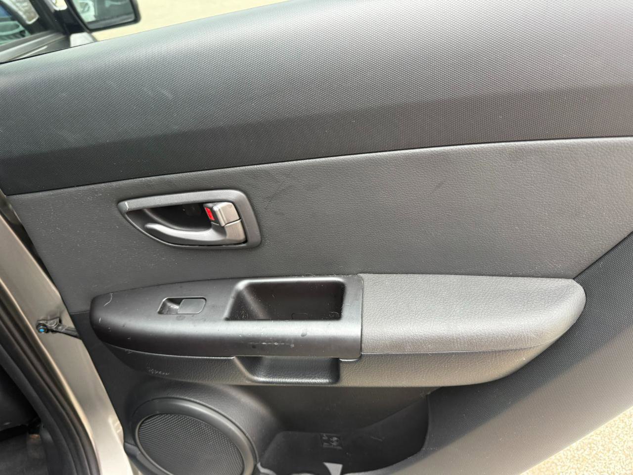 Used 2011 Kia Soul + w/ Audio Pkg image 14
