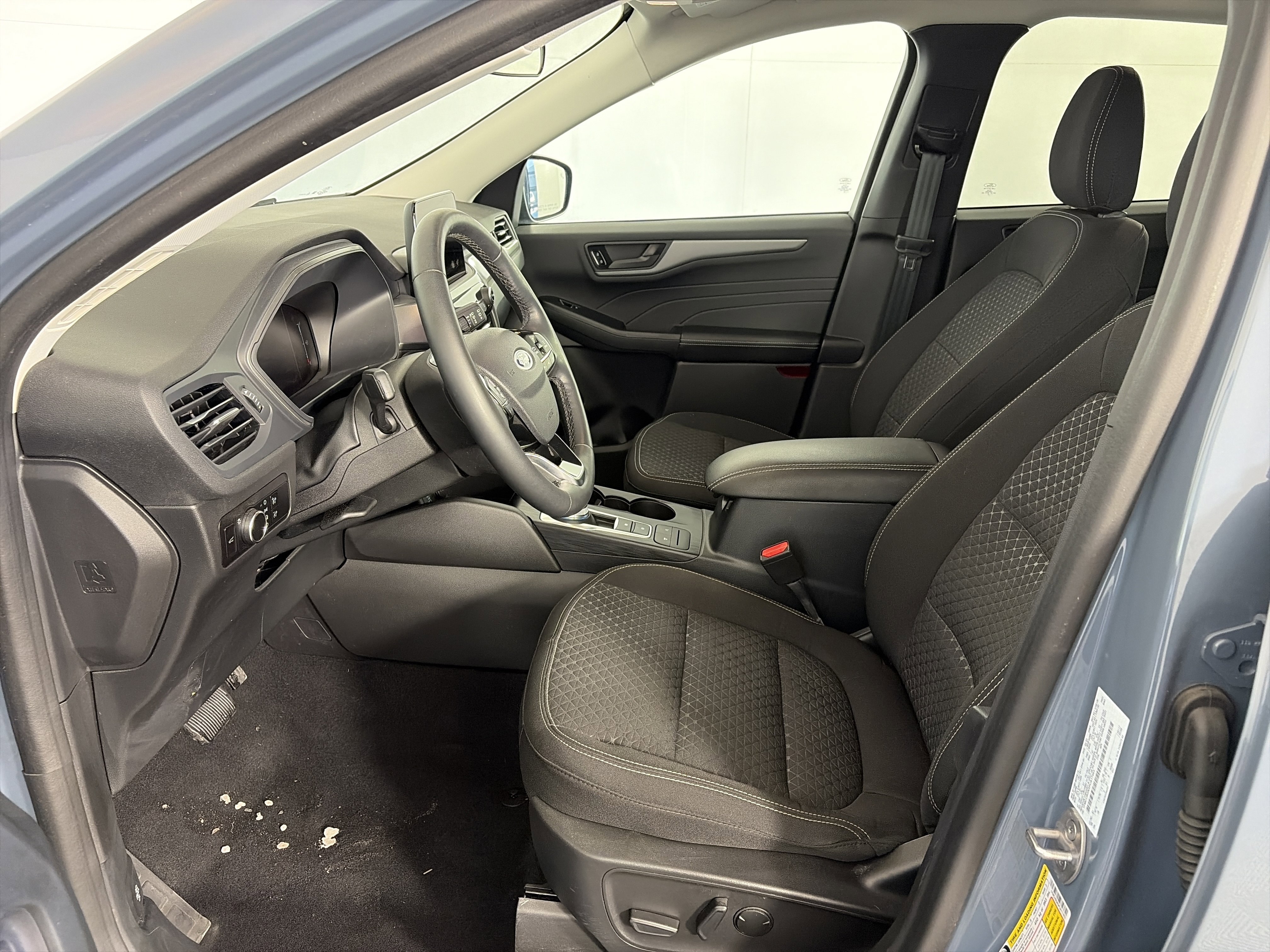 Used 2023 Ford Escape Active image 6