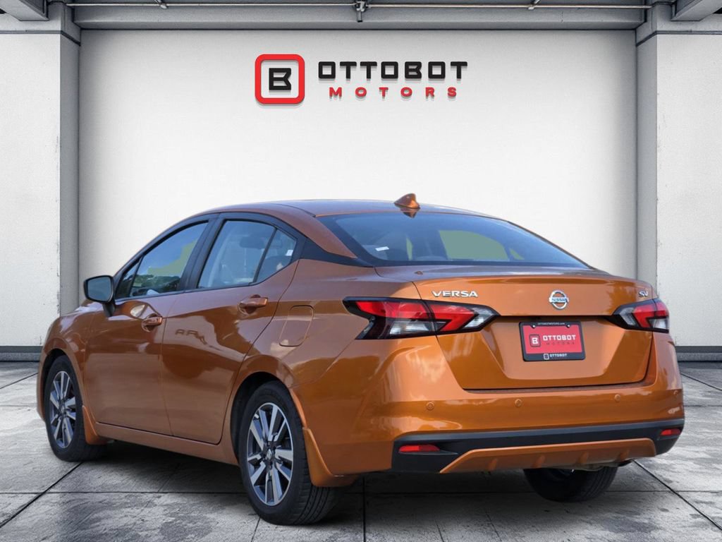 Used 2020 Nissan Versa SV FWD image 3