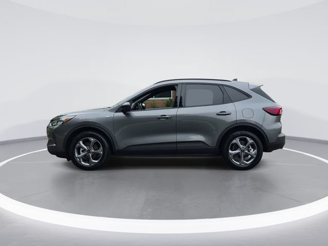 Used 2025 Ford Escape ST-Line FWD image 5