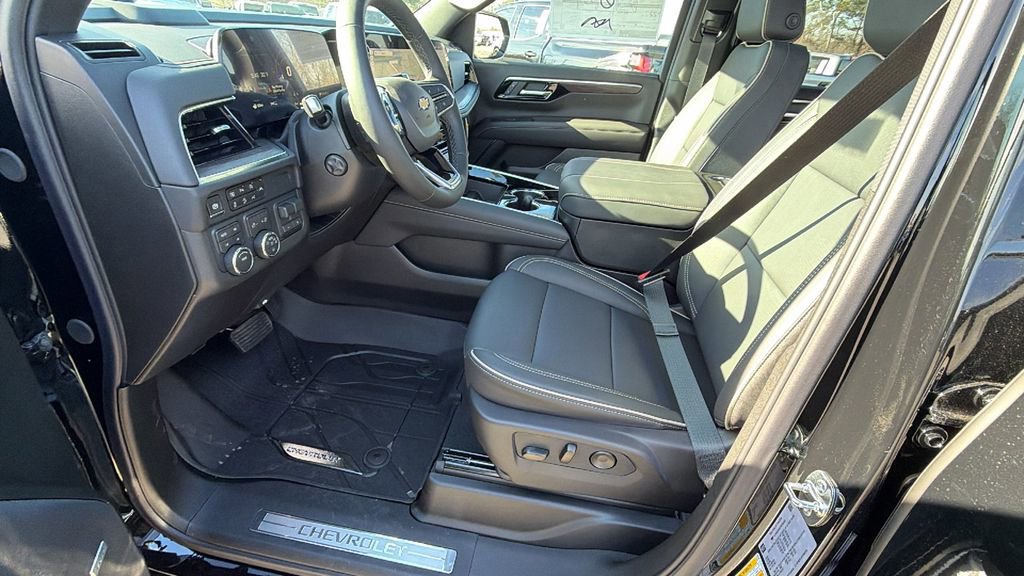 New 2026 Chevrolet Tahoe Premier w/ Sun And Tow Package image 13
