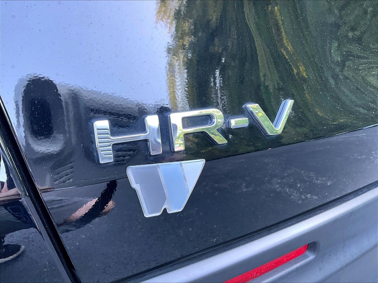 Certified 2025 Honda HR-V LX image 24