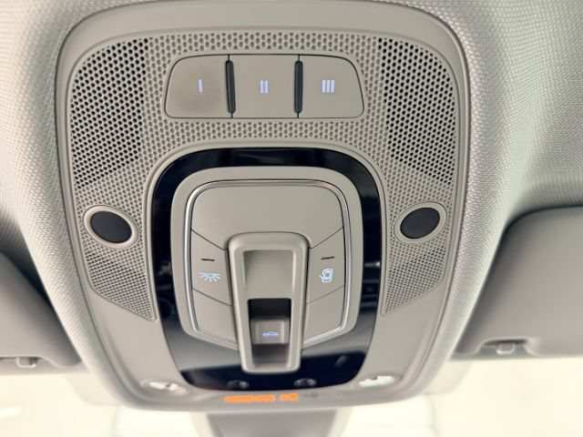 Used 2018 Audi A4 2.0T Ultra Premium w/ Convenience Package FWD image 15