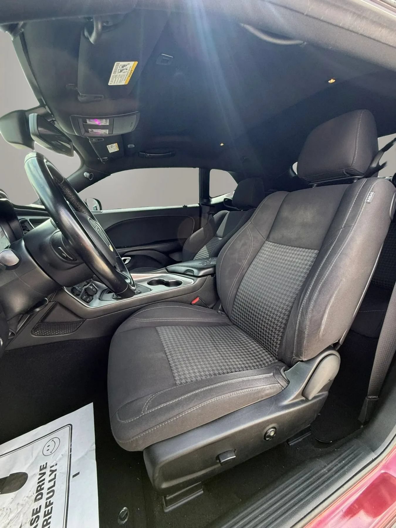 Used 2019 Dodge Challenger SXT RWD image 10