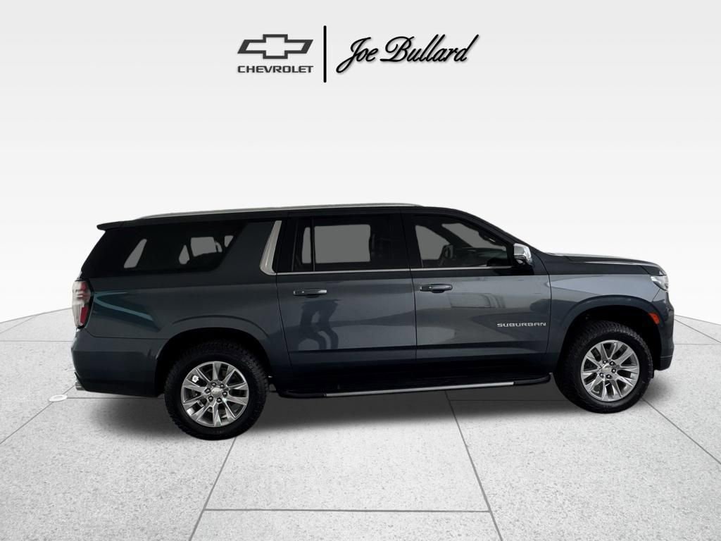 Used 2021 Chevrolet Suburban Premier w/ Premium Package RWD image 7