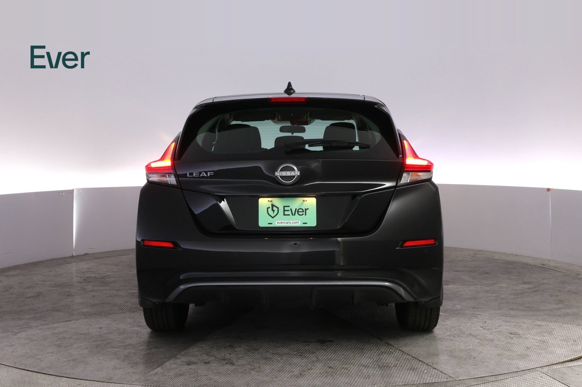 Used 2025 Nissan Leaf S FWD image 15