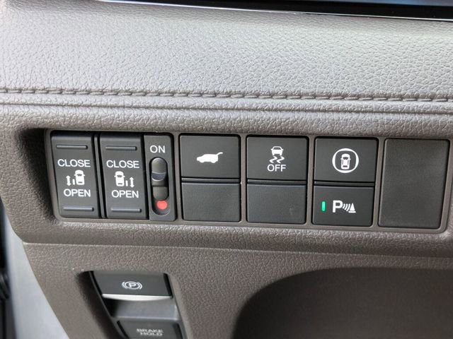 Certified 2024 Honda Odyssey Touring image 25