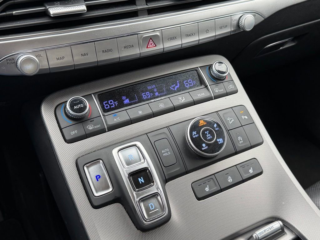 Used 2022 Hyundai Palisade SEL w/ Premium Package image 22