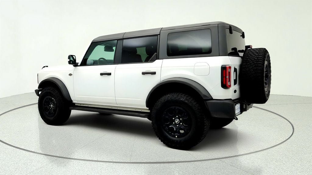 Used 2024 Ford Bronco Wildtrak AWD/4WD image 7