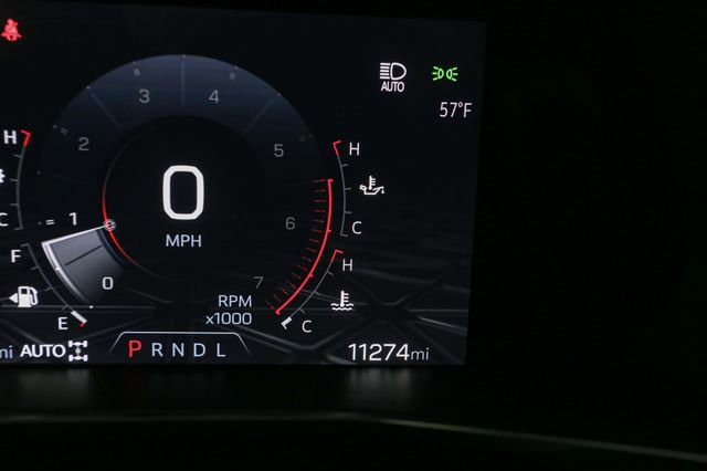 Used 2023 GMC Canyon AT4 w/ AT4 Premium Package image 33