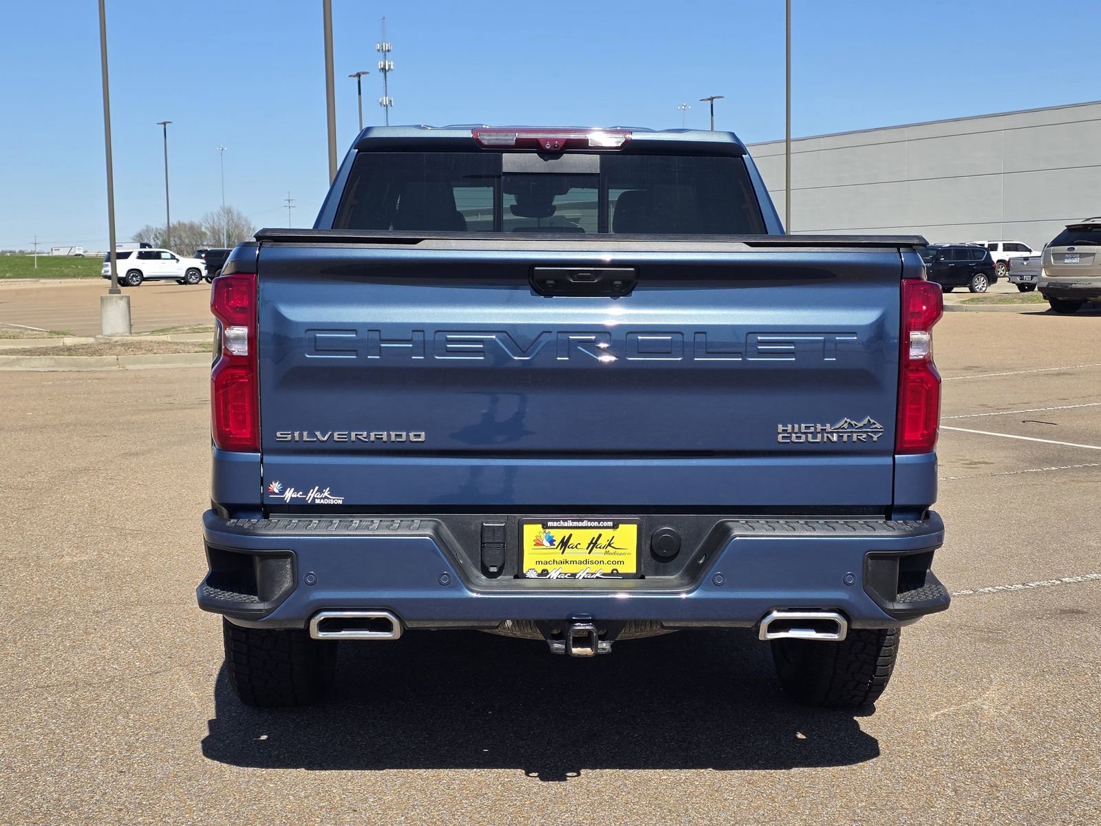 Used 2024 Chevrolet Silverado 1500 High Country w/ Technology Package image 6