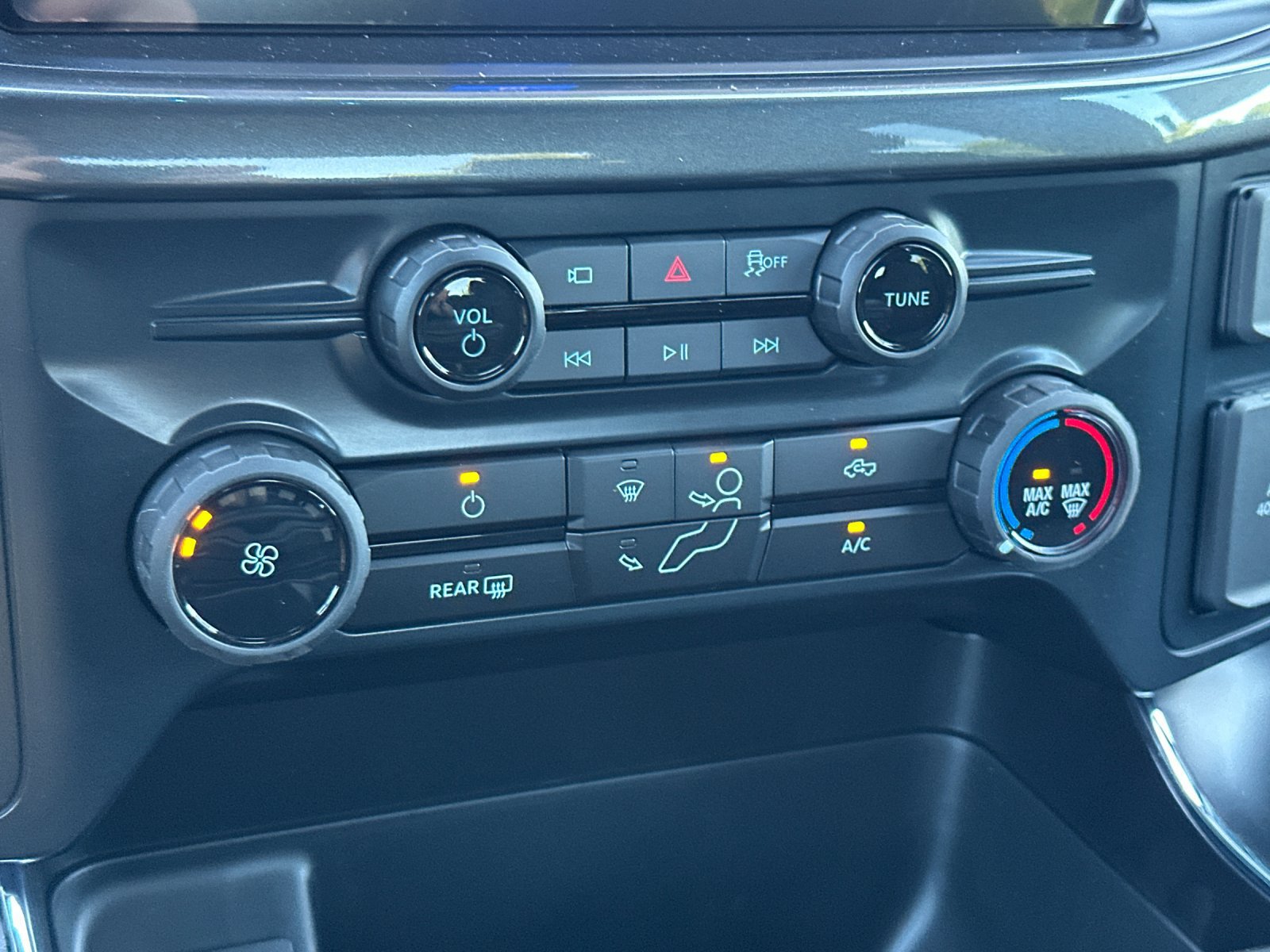 New 2026 Ford F150 STX w/ Equipment Group 200A RWD image 18