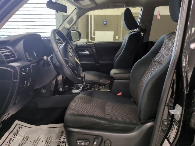 Used 2019 Toyota 4Runner TRD Off-Road AWD/4WD image 13