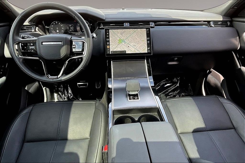 Certified 2026 Land Rover Range Rover Velar Dynamic SE AWD/4WD image 7