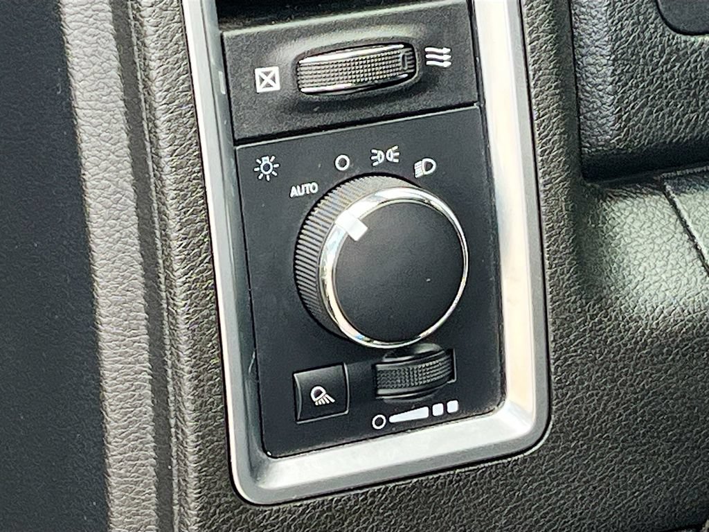 Used 2022 RAM 1500 Warlock w/ Electronics Group AWD/4WD image 10