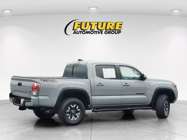 Used 2020 Toyota Tacoma TRD Off-Road w/ TRD Premium Off Road Package RWD image 4