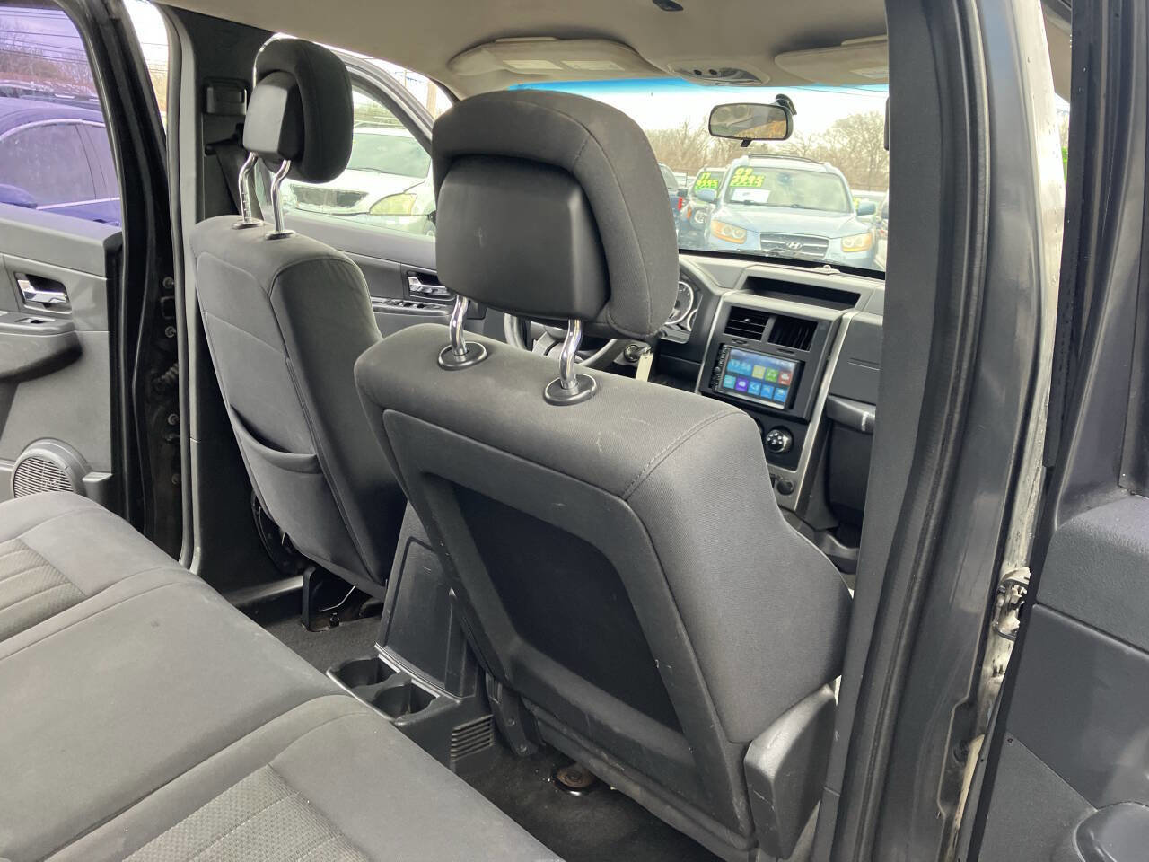 Used 2011 Jeep Liberty Sport image 31