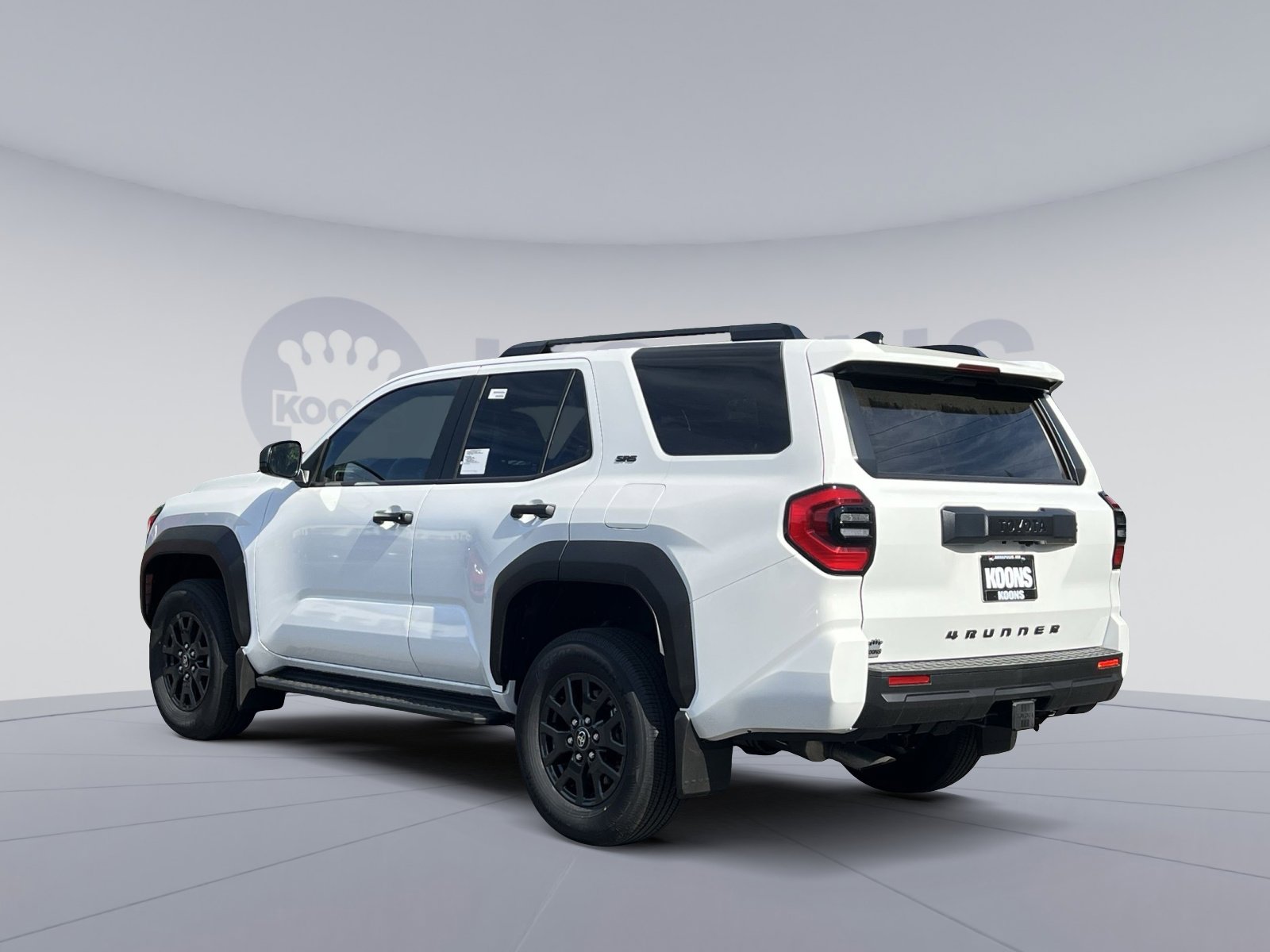New 2026 Toyota 4Runner SR5 AWD/4WD image 2
