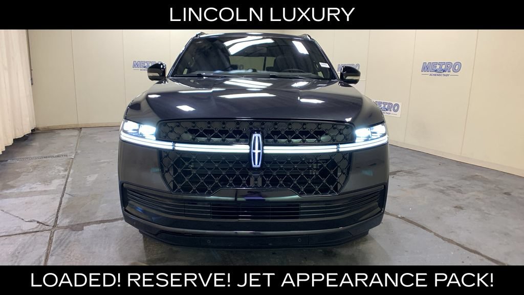 Used 2025 Lincoln Navigator Reserve w/ Jet Appearance Package AWD/4WD image 53