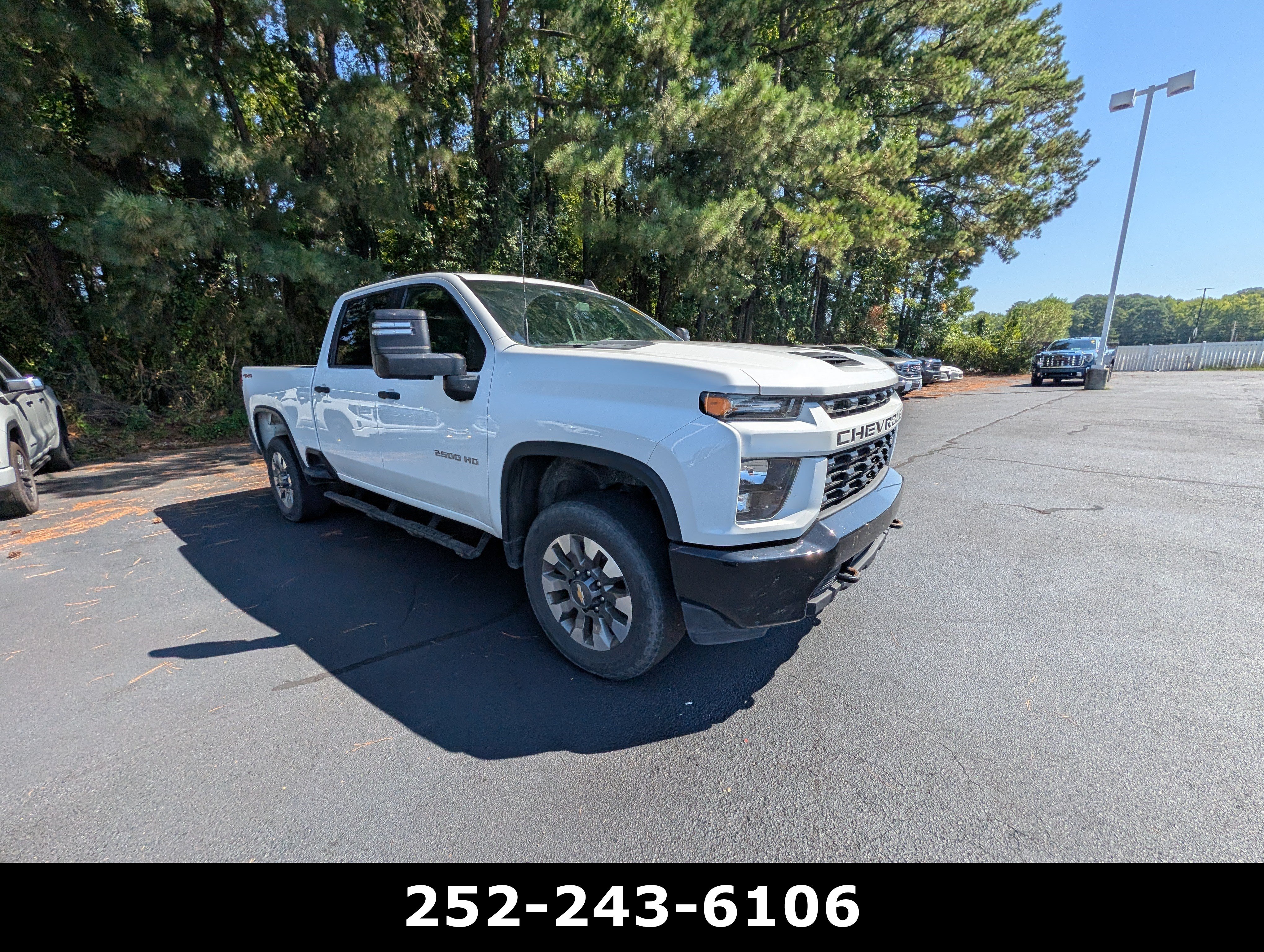 Used 2023 Chevrolet Silverado 2500 Custom w/ Custom Convenience Package AWD/4WD image 4