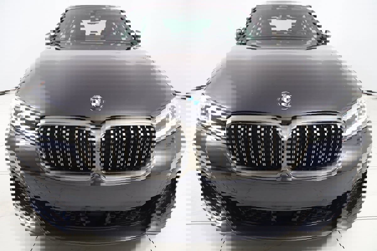 Used 2023 BMW M550i xDrive image 26