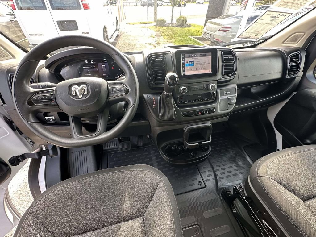 Used 2023 RAM ProMaster 2500 image 21