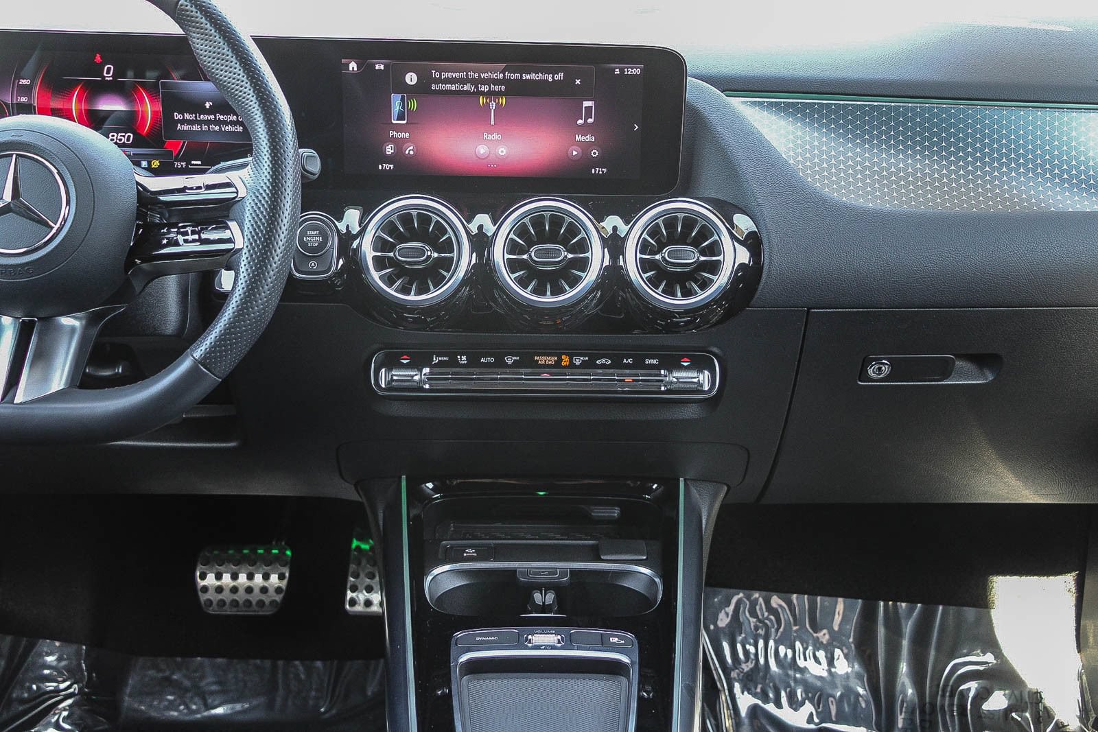 Certified 2025 Mercedes-Benz GLA 250 image 13