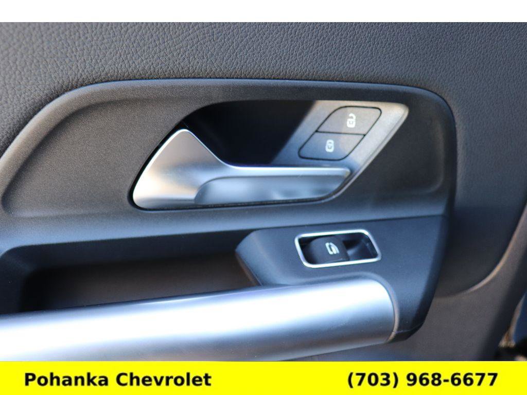 Used 2023 Mercedes-Benz GLA 250 image 25