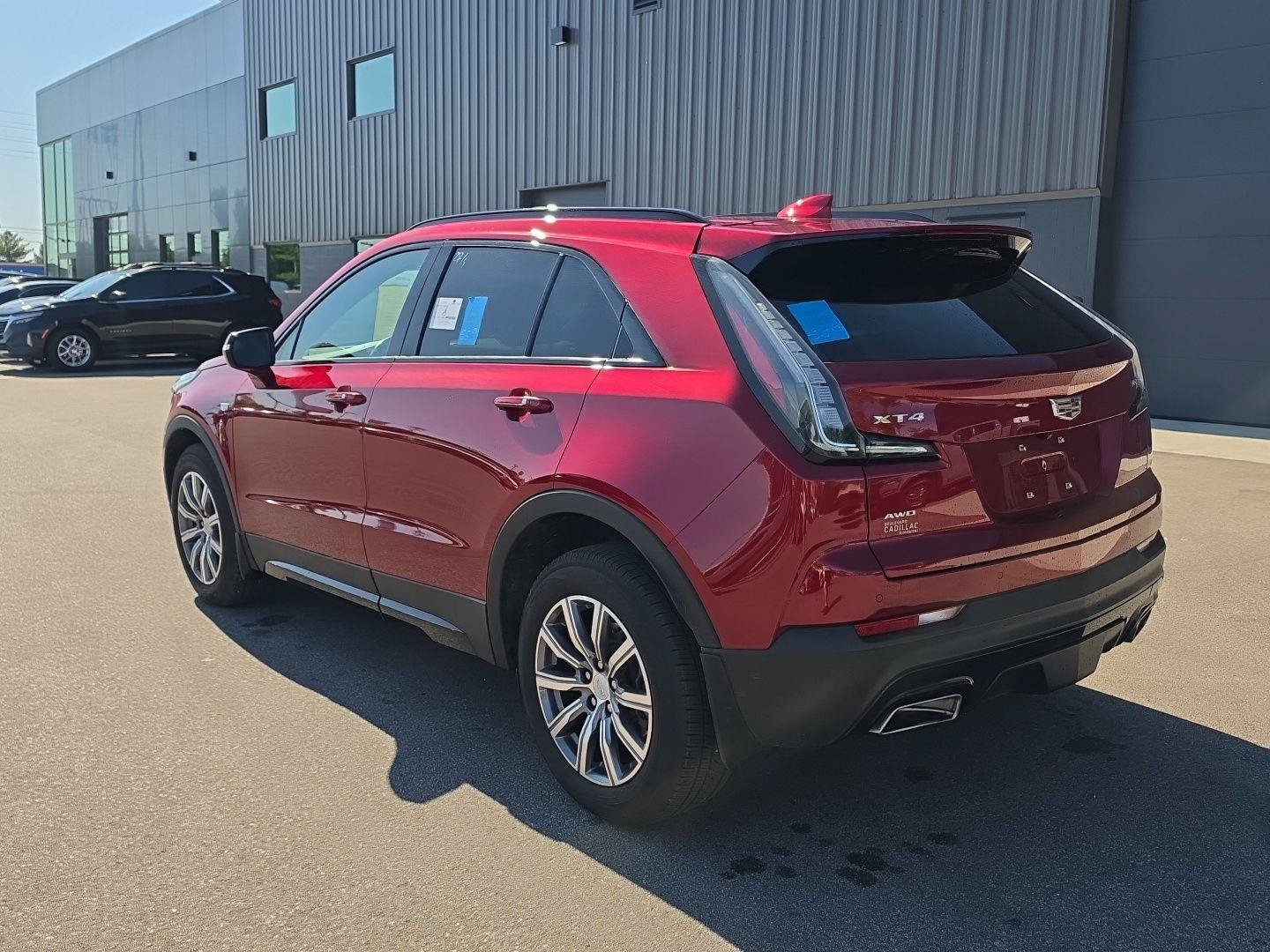 Used 2023 Cadillac XT4 Sport w/ Trailering Package AWD/4WD image 5