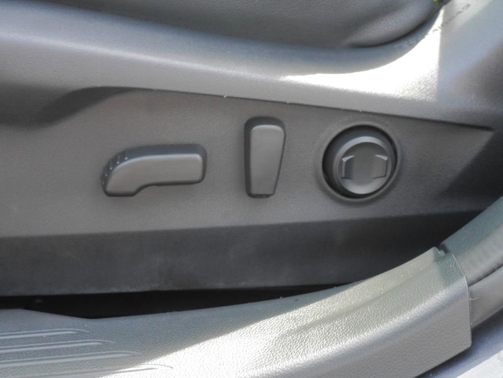 Used 2023 Subaru Outback Onyx Edition AWD/4WD image 23