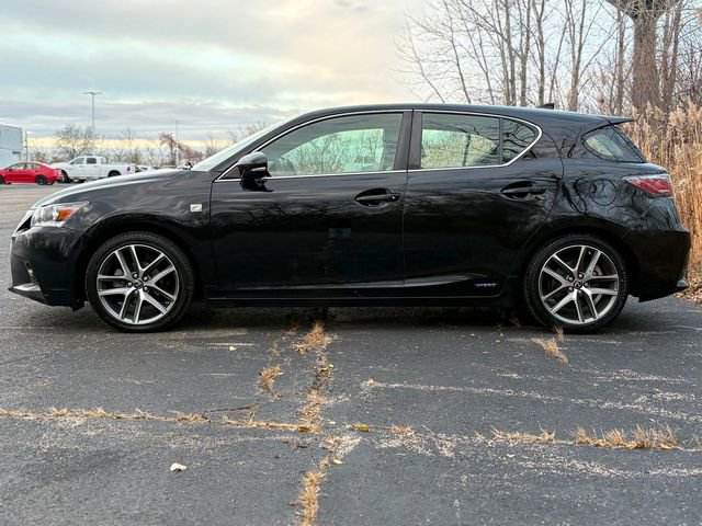 Used 2017 Lexus CT 200h image 5