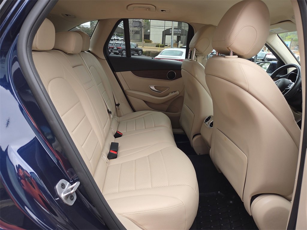 Certified 2022 Mercedes-Benz GLC 300 4MATIC image 17