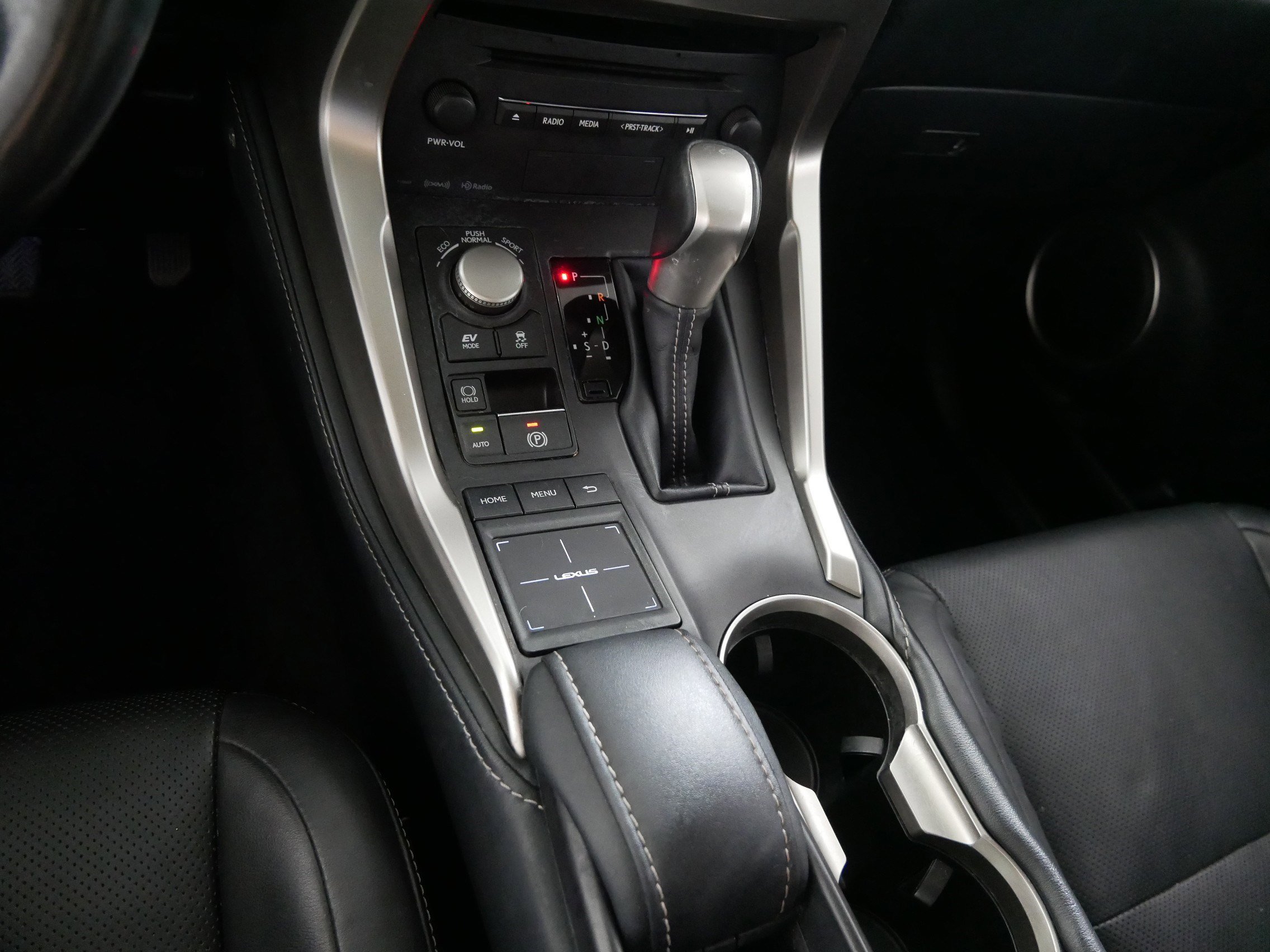 Used 2016 Lexus NX 300h AWD image 24