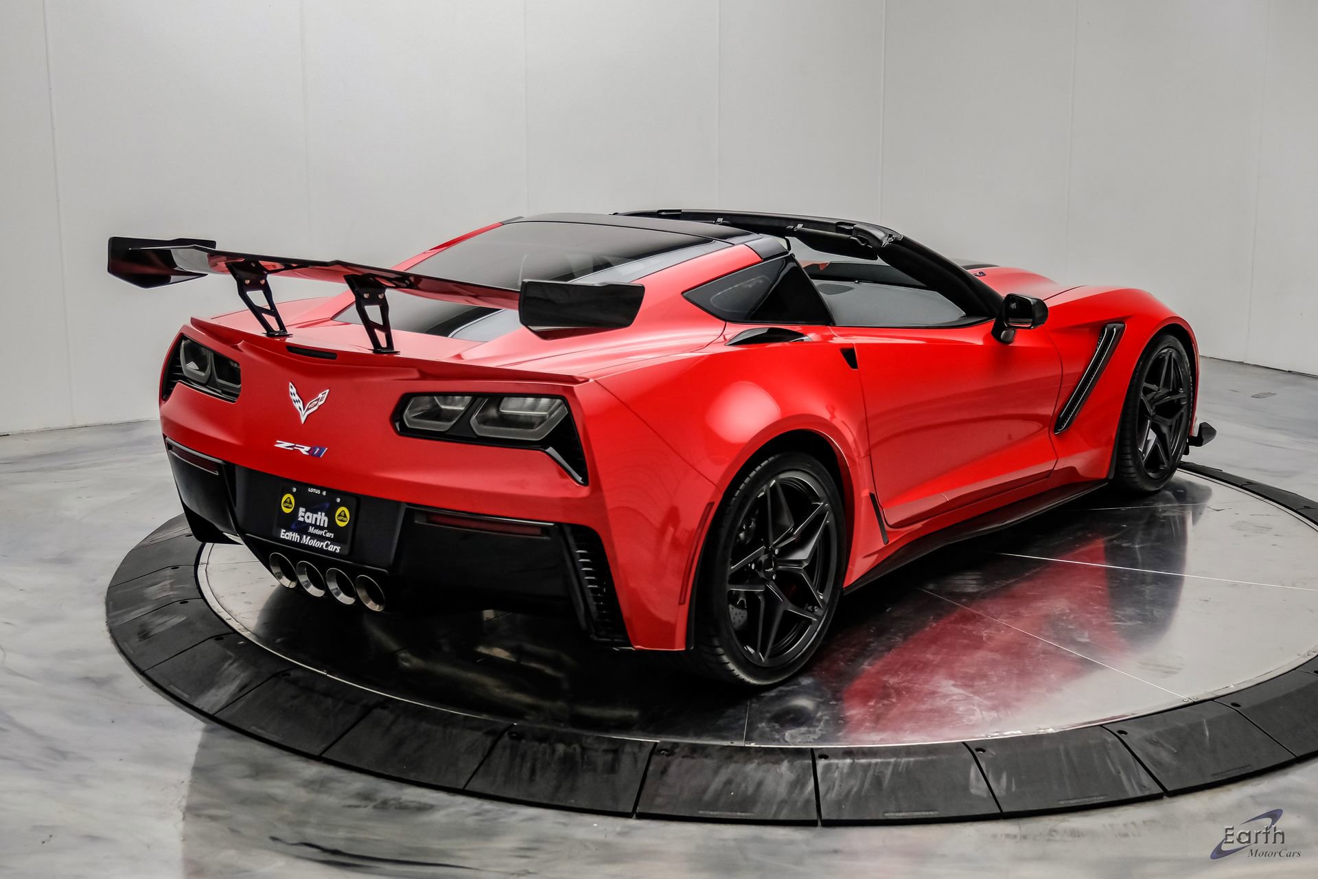 Used 2019 Chevrolet Corvette ZR1 RWD image 23
