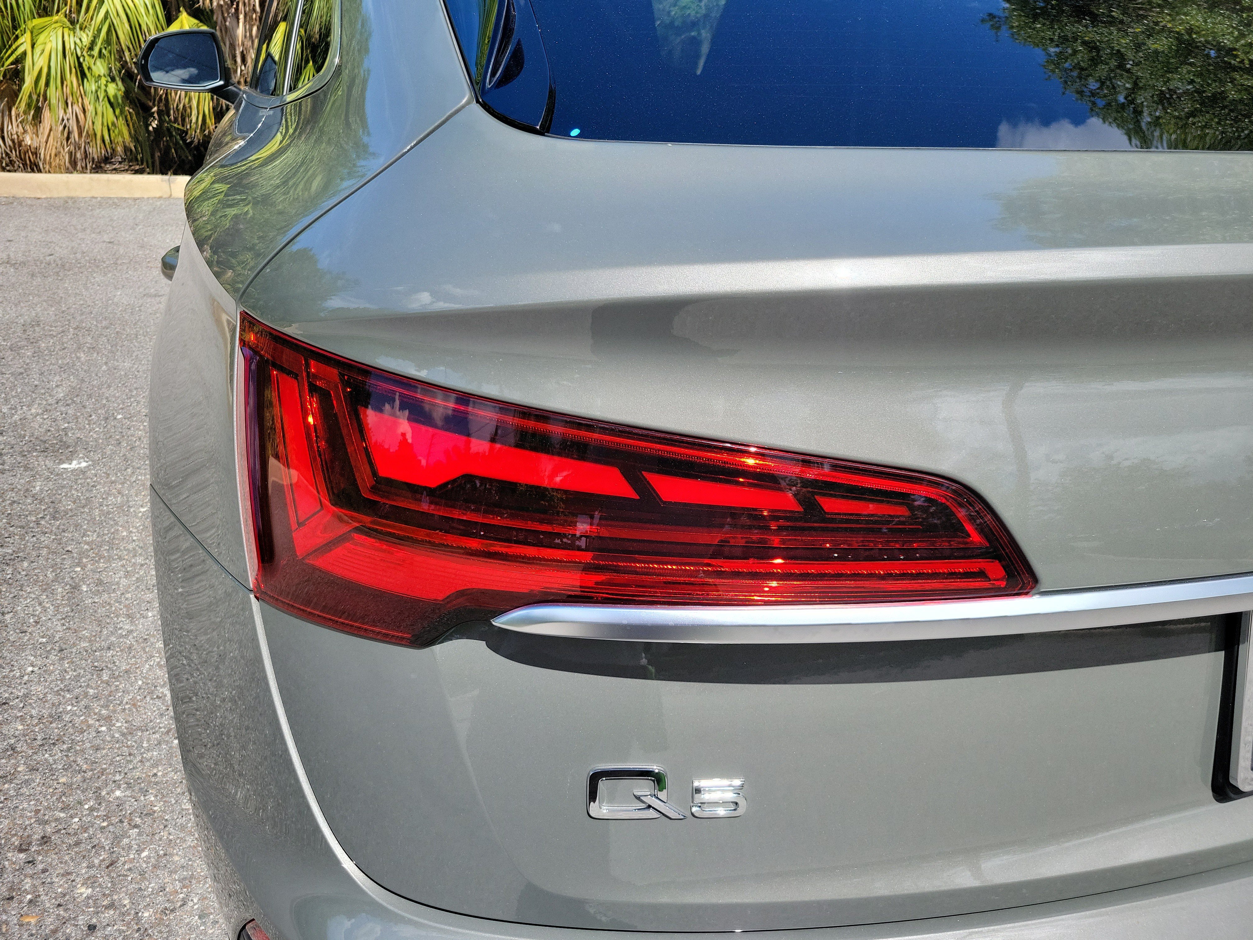 Certified 2025 Audi Q5 2.0T Premium Plus AWD/4WD image 10