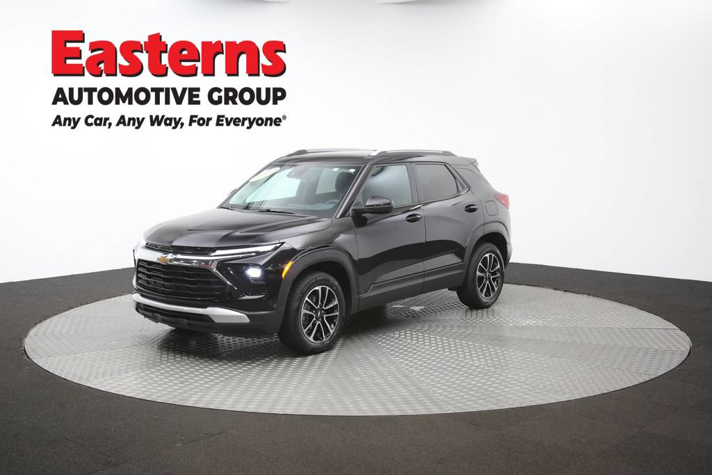 Used 2026 Chevrolet TrailBlazer LT w/ LT Cold Weather Package AWD/4WD image 55