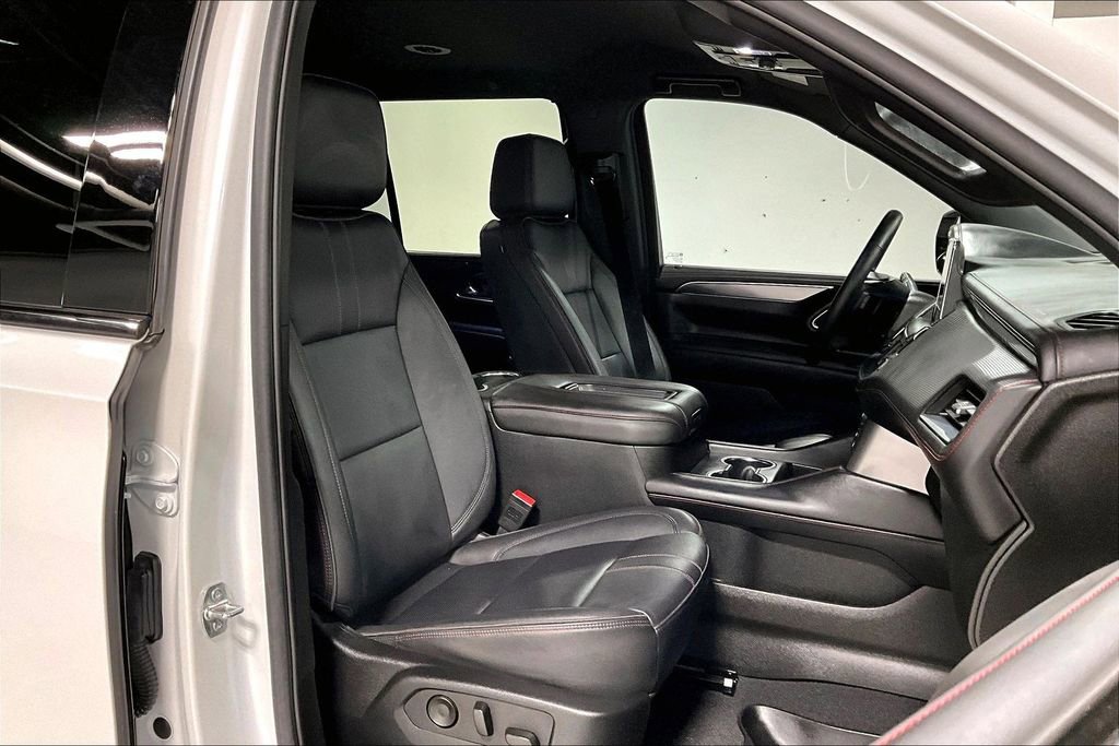 Used 2024 Chevrolet Tahoe RST w/ Luxury Package image 10