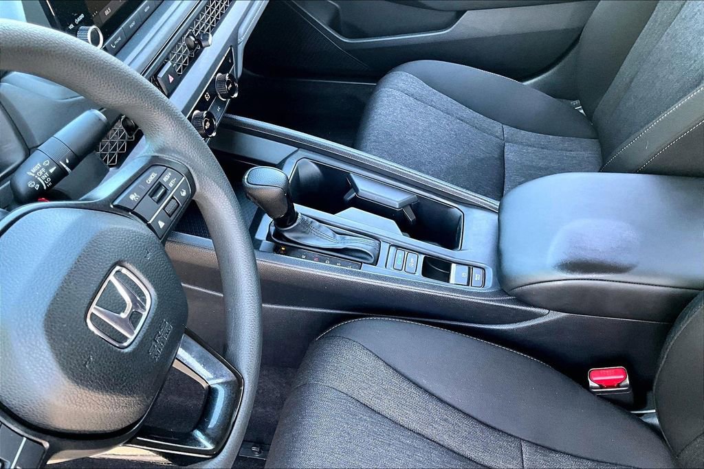 Used 2024 Honda Accord EX image 13