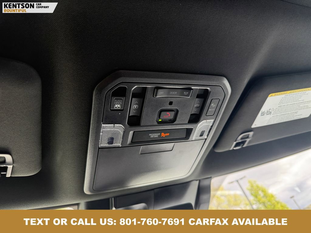 Used 2025 Toyota Tundra Platinum AWD/4WD image 31