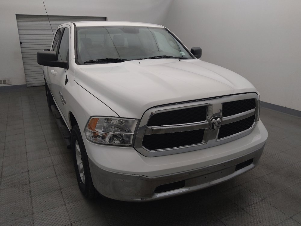 Used 2020 RAM 1500 Classic SLT AWD/4WD image 14