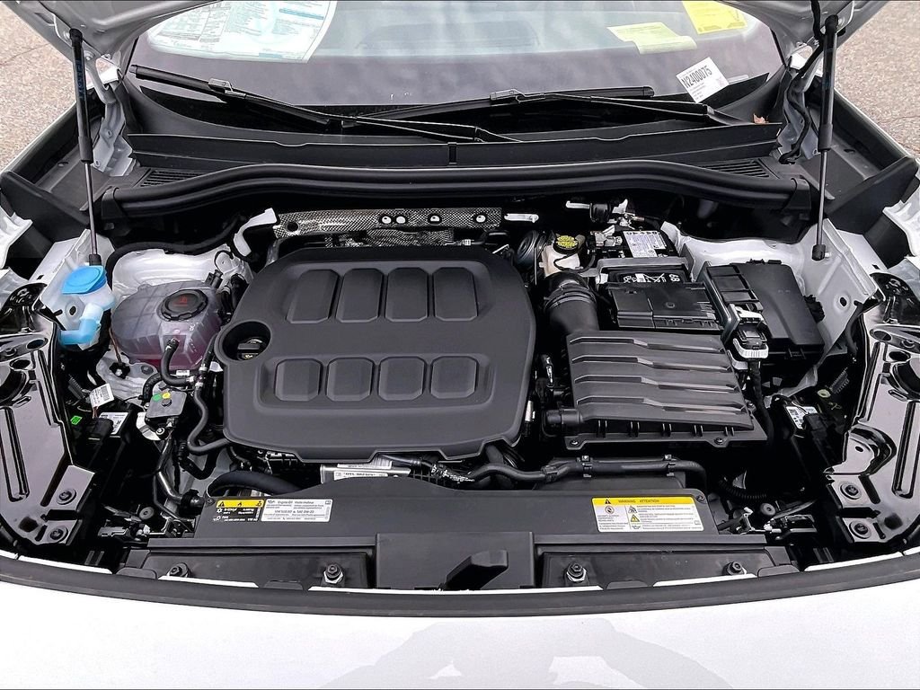 New 2026 Volkswagen Tiguan SE AWD/4WD image 16