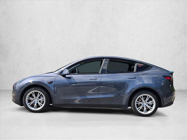 Used 2023 Tesla Model Y Long Range AWD/4WD video 3