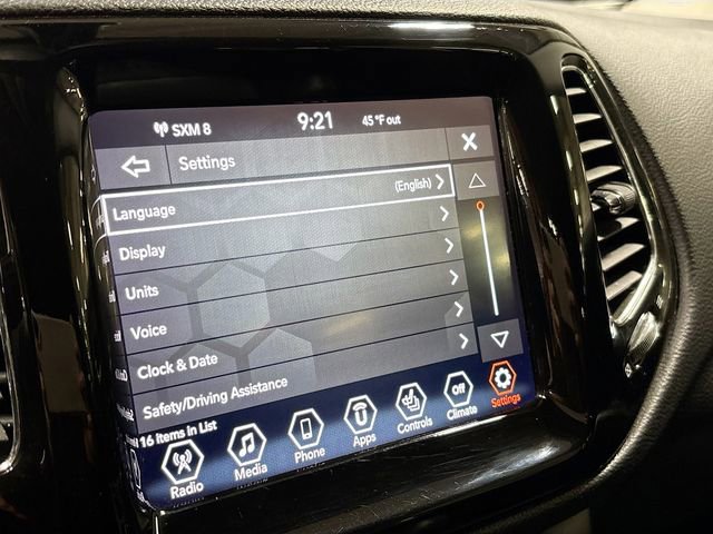 Used 2019 Jeep Compass Limited w/ Safety & Security Group image 16