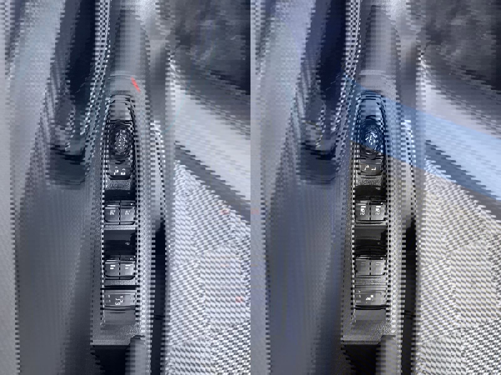 Used 2024 Subaru Crosstrek 2.0i Premium w/ Crosstrek Mirror Package image 14